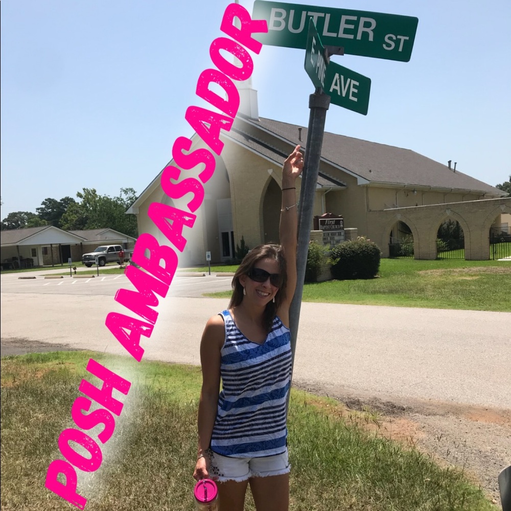 Meet your Posher, Candace